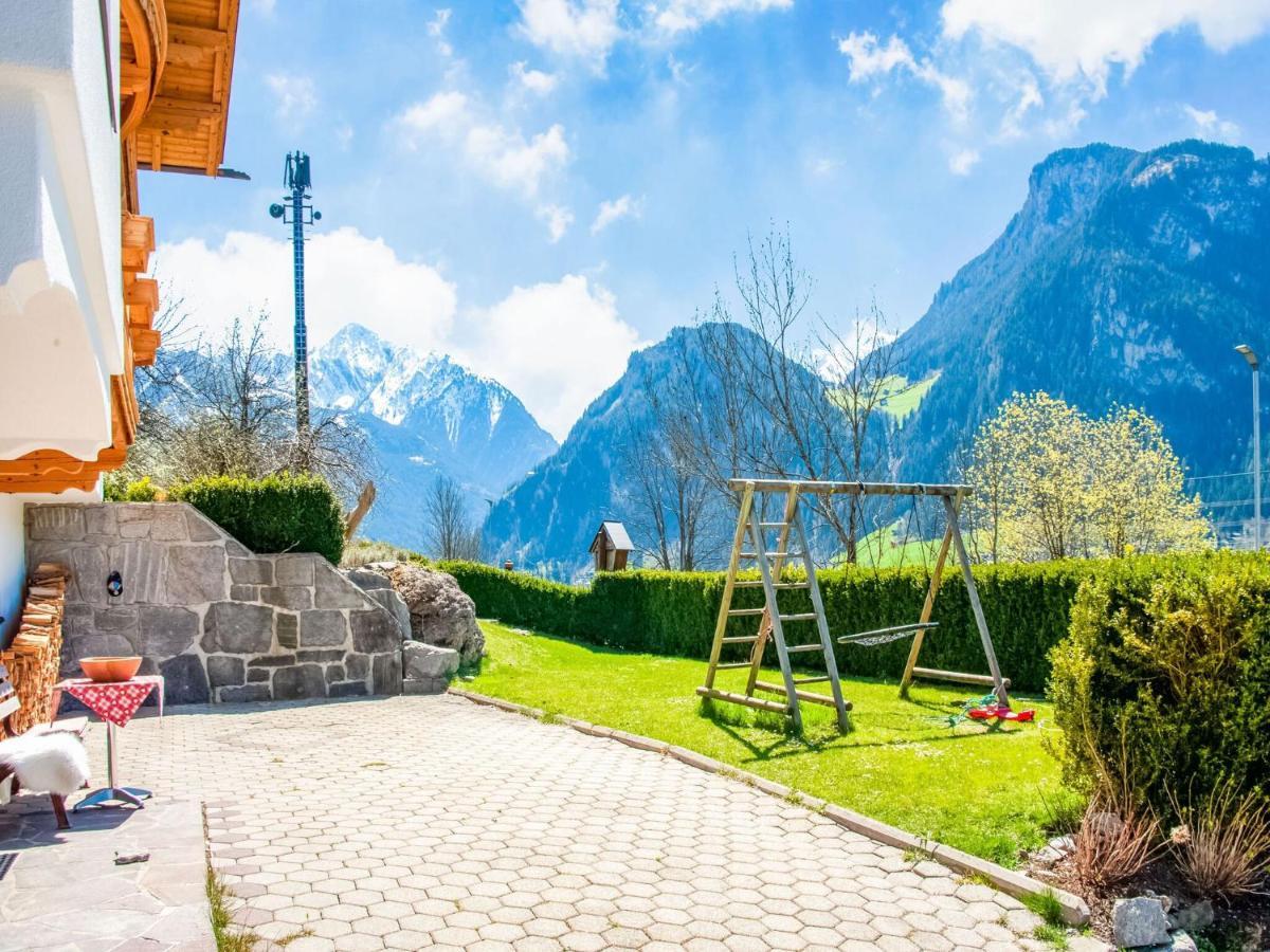 Beautiful Apartment In Ramsau With Balcony Ramsau im Zillertal Buitenkant foto